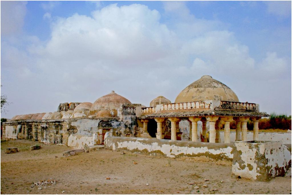 nargarparkar Hindus Temple Pakistan